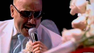 Lupillo Riveras EMOTIONAL Song during Jenni Riveras Funeral Entire song [upl. by Frame175]