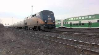 EXTREME THREE TRAIN MEET IN WHITBY ONTARIO HD [upl. by Annor]