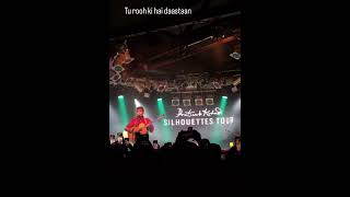 Kasoor By Prateek Kuhad on his live singing show  concert in Perth  Australia [upl. by Sadira]