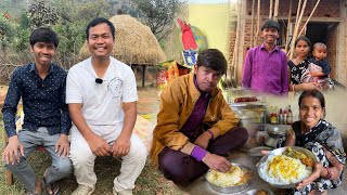 Vijay Riya Vlogs ke Ghar mai Jharkhandi Lunch kiya  Jharkhand ka Food  First Time Podcast 😂 [upl. by Weisman]