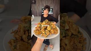 The Best Pakora You Will Ever Eat food indiancuisine foodvideos indianstreetfood [upl. by Allets]