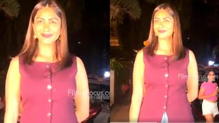 Mrunal Thakur Spotted At Bandra Filmy Focus Bollywood [upl. by Clemmie]