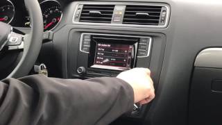 HowTo Preset Radio Stations in a Volkswagen [upl. by Saxet157]