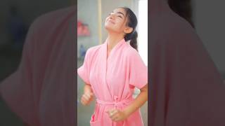 Anushka Sen leke pehla pehla pyar cover song viral song dance [upl. by Barling]