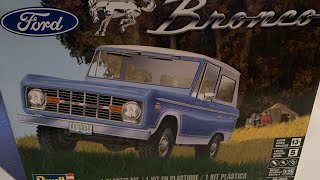 1973 Ford Bronco Unboxing Revell 125 Scale Model Car Kit [upl. by Omor]