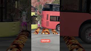 ¡Autobuses de Colores vs Badenes Aventura Musical en la Ciudad 🚌🔴🟡🔵🎶 Shorts [upl. by Ixel]