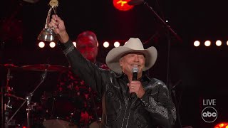 Alan Jackson Receives the Willie Nelson Lifetime Achievement Award at CMA Awards 2022  The CMA Awar [upl. by Jurdi483]