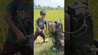 एक हाथ से डीजल इंजन चालू 8hp वाटरपंप dieselengine kirloskar पानीवालाइंजन villagelife [upl. by Callie]