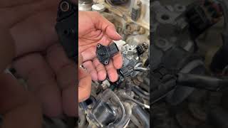 Manifold Sensor Open And Wash alsharifauto asacarinformation carmachanic autoworkshop [upl. by Tav]