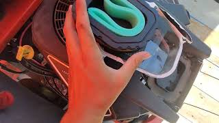 Air filter change on Husqvarna zero turn mower husqvarna oklahoma mowing mower [upl. by Kaz]