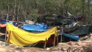 Garimpeiros saem pacificamente e Serra do Caldeirão fica deserta em Pontes e Lacerda [upl. by Ymmot]