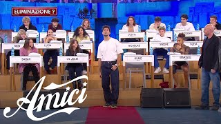 Amici 23  La sfilata dei professori [upl. by Ailahk]