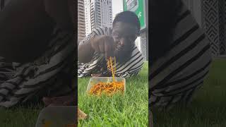 Boukary Togo film dans le ville Dubaï [upl. by Cirilo537]