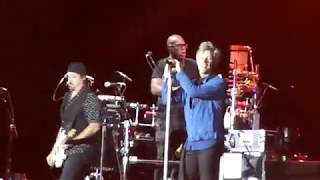 Bon Jovi  Bed Of Roses Live at Rock In Rio 2017 [upl. by Nalla]