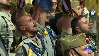 Traslado Cristo de la Buena Muerte por los legionarios  Málaga 290318 imágenes TVE [upl. by Airetal]