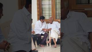 Raghu babu amp venkatesh Consoles RajendraPrasad on the demise of his daughter [upl. by Regdor20]