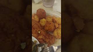 ATLANTA GEORGIA MARY MACS SOUL FOOD DINNER [upl. by Sharos]