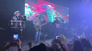 Bonita los Dorados en el rodeo Night club de Greeley co [upl. by Shue]