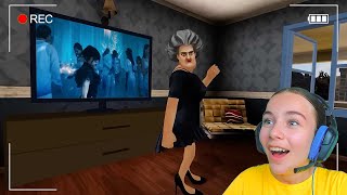 LA MAESTRA se CONVIERTE en MERLINA Scary Teacher 3D [upl. by Brink]