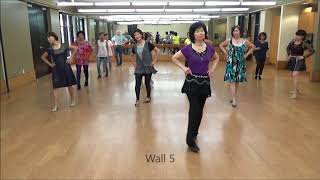 Beeswing Line Dance Choreographed by Tina Argyle [upl. by Esiled31]