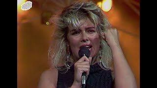 Kim Wilde  You Keep Me Hangin On 1986 Tv  24091986 RE [upl. by Yettie]