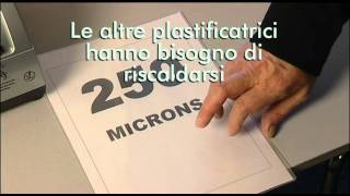 Dimostrazione Plastificatrice Fellowes Voyager [upl. by Belva]