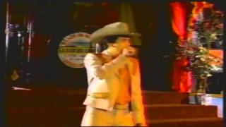 Chalino Sanchez  Bajo Mil Llaves Con Banda La Costeña [upl. by Angeli]