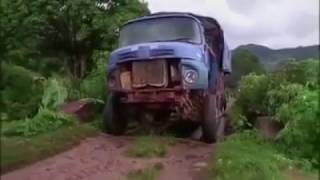 Old Mercedes Benz Truck travelling on terrible condition Off road of Ambositra in Madagascar [upl. by Eenwat]