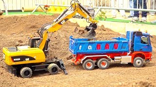 RC CONSTRUCTION MODELS amp RC TRUCKS IN MOTION CAT MOBILE EXCAVATOR [upl. by Culbert]