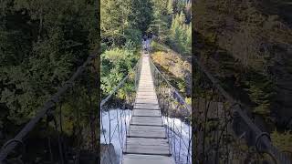 Traversée de la passerelle de Bionnassay Mont Blanc [upl. by Ledif]