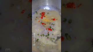 Aaloo ka paratha ki recipe very easy 😯closersisters [upl. by Nagad694]