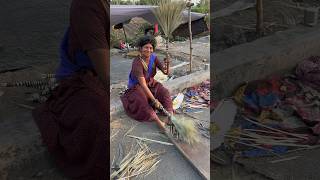 Coconut Leaf Broom Making namasteiindiaindianexplorestreetbroommakermakeinindia [upl. by Ginnie]