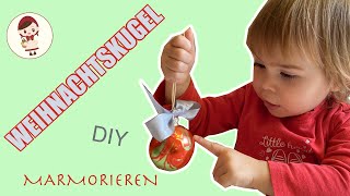 Weihnachtskugel marmorieren  Weihnachtsschmuck selber machen  Marmorieren DIY [upl. by Fasano]