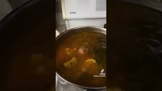 Sopa de albóndigas [upl. by Stent390]