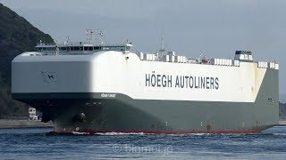 HOEGH TARGET  HOEGH AUTOLINERS vehicles carrier  2017 [upl. by Ainerbas]