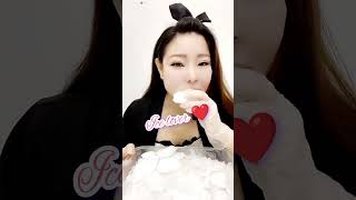 ONLY BITES ICE QUEEN DRY POWDERY ICE CHUNKS EATING 🤍 CRUNCHY 🩵 cruncyice asmr satisfying [upl. by Ainoek]