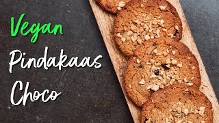 Vegan Pindakaas Choco Koekjes met Vegan Bakker Lisa Jansen aka Taartenvanjansen [upl. by Nilekcaj]