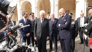 Presentazione al Presidente Mattarella delle nuove Moto Guzzi Reggimento Corazzieri [upl. by Phylys177]