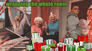 We wrapped his whole room in christmas paper [upl. by Dode]