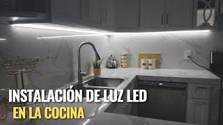 Instalación de luz led en una cocina integral fácil y rápido [upl. by Yelkao127]