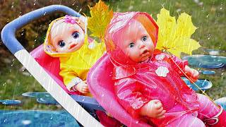 Baby Born Annabelle y la muñeca Baby Alive pasean bajo la lluvia Juegos de vestir para niñas [upl. by Hudgens]