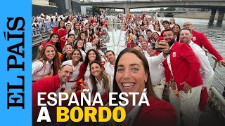 OLIMPIADAS  La delegación española a bordo del barco para cruzar el Sena en París 2024  EL PAÍS [upl. by Niattirb]