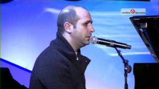 Checco Zalone meglio una malattia [upl. by Gypsie26]