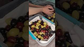 Keep Grapes Fresh Longer  Wash amp Store Grapes with Vinegar [upl. by Cirred59]