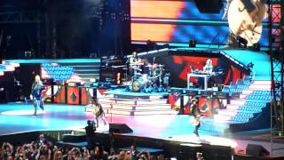 Guns N Roses  quotMr Brownstonequot  Live 08092016  ATampT Park  San Francisco CA [upl. by Drareg]