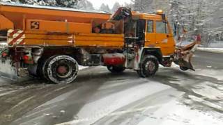 Schnee brachte Chaos im Frühverkehr [upl. by Durwyn]