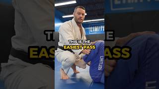 The EASIEST PASS in BJJ Toreando Pass 🙏 brazilianjiujitsu bjj jiujitsu [upl. by Hnahk]