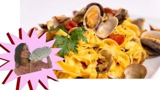 Tagliolini allUovo con le Vongole  Le Ricette di Alice [upl. by Yelrehs146]