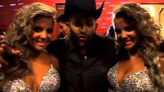 Melissa y Melina en los premios Bandamax 2013 con El Primo Juan Ramon Nava [upl. by Perce416]