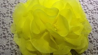 Как сделать цветок из бумаги или ткани легкий способ  How to make a flower out of tissue paper [upl. by Esilrac]